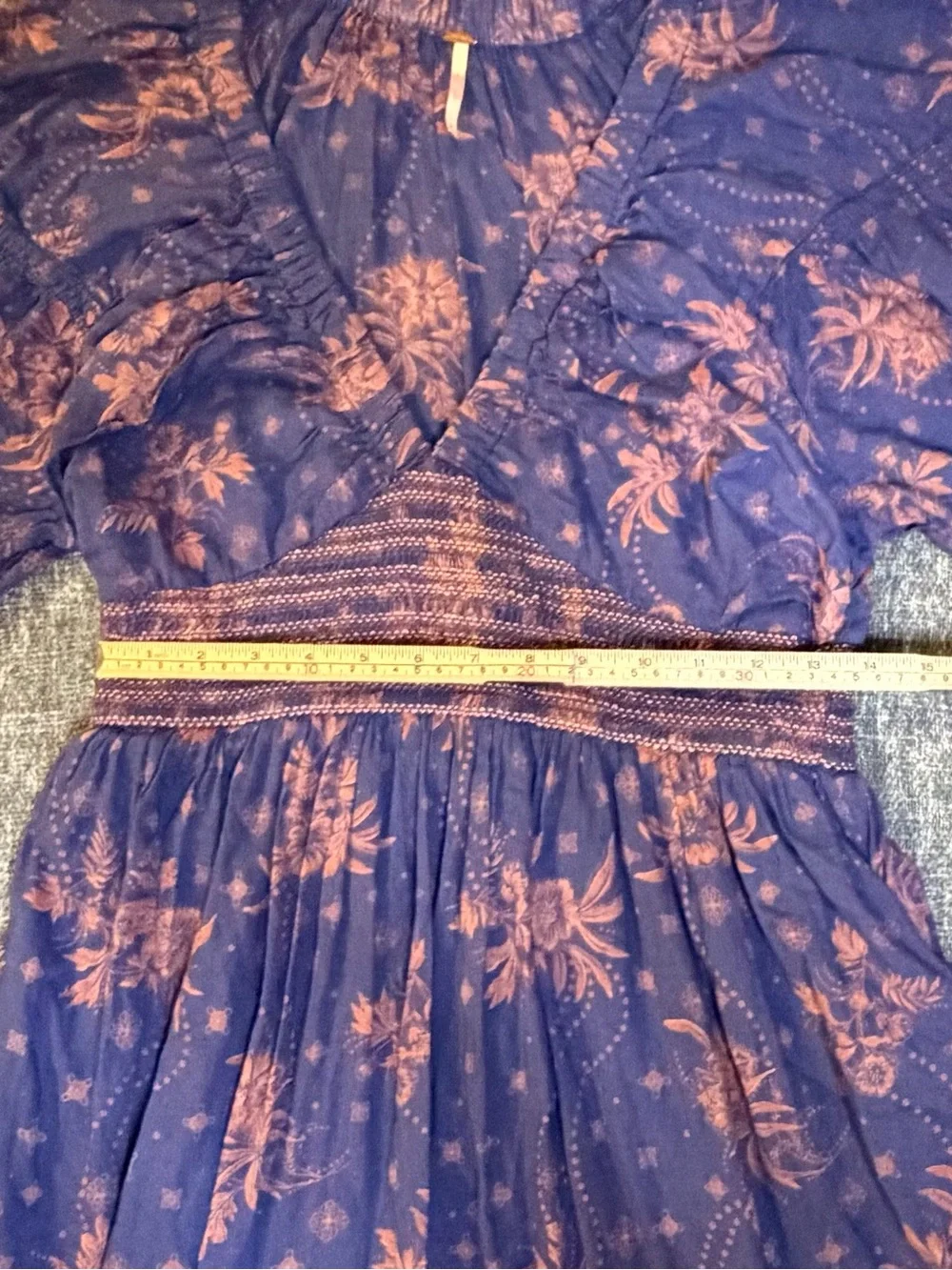 💙Free People Deep Blue Floral Maxi Dress with Rust Accents. Gently worn, size M